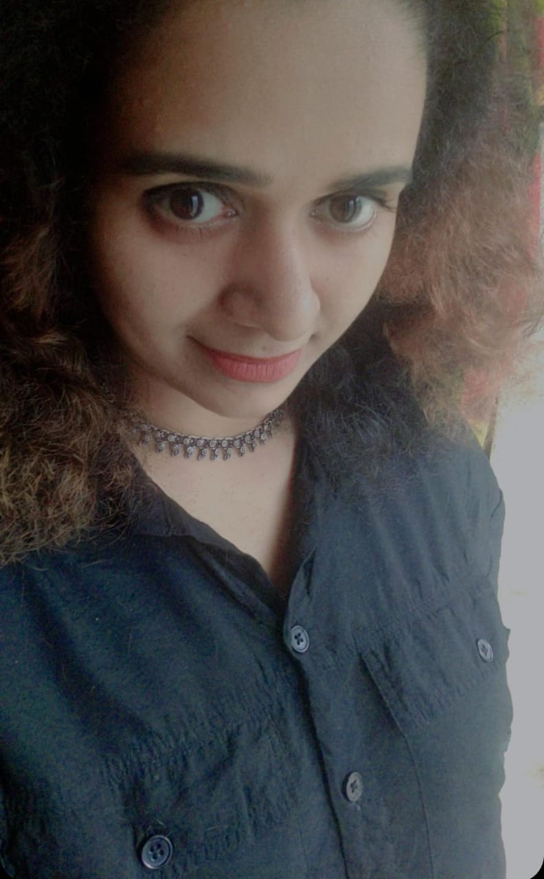 corporate communication trainer